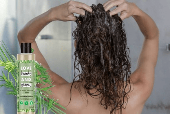 Best Shampoo for Oily Hair Recommended by Hairdressers